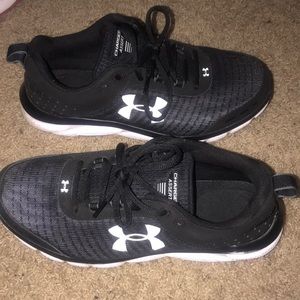 Under Armour Mens Training Shoes size 9.5